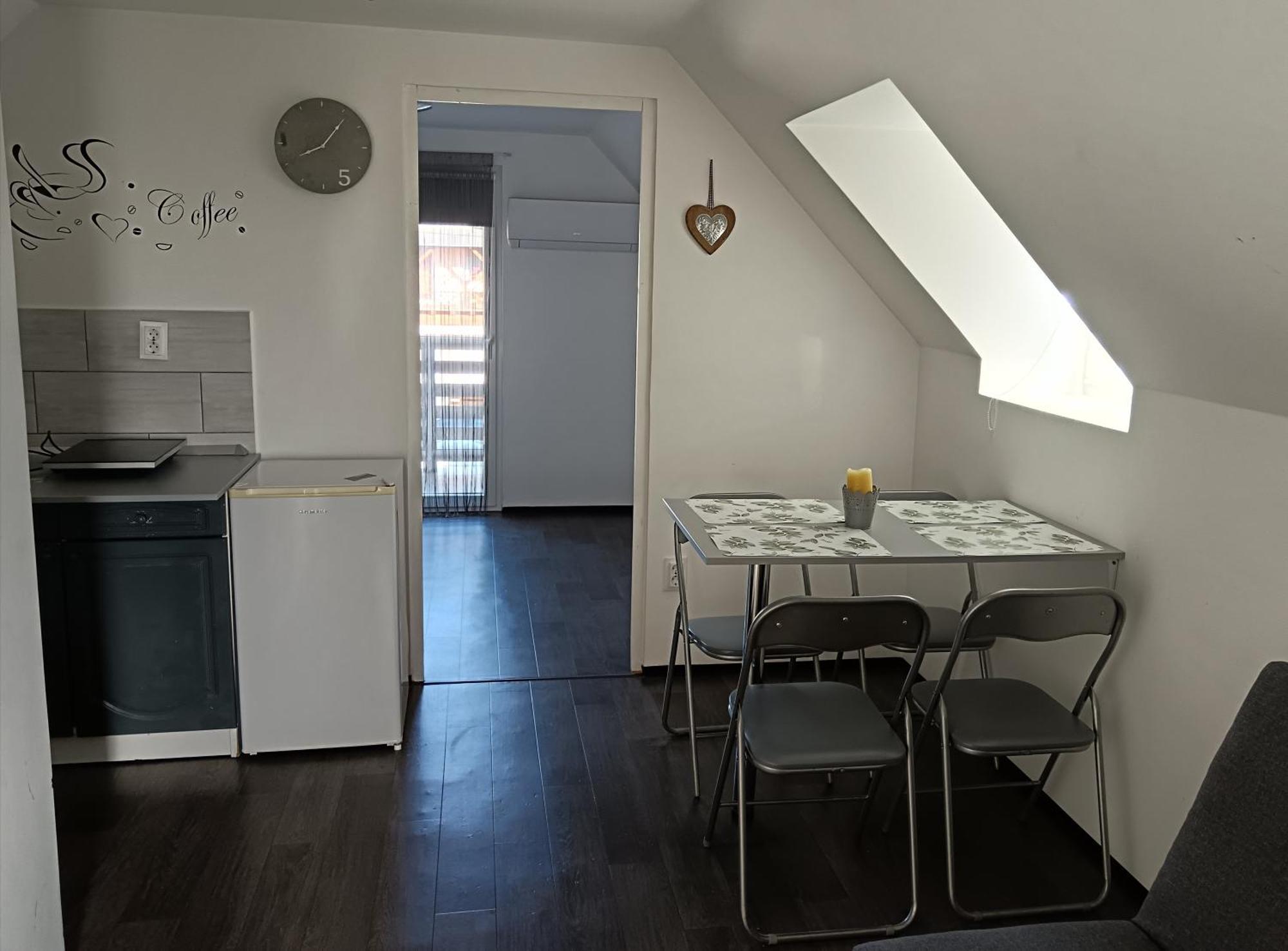 My Home Cibuka Apartman! Hajduszoboszlo Ngoại thất bức ảnh
